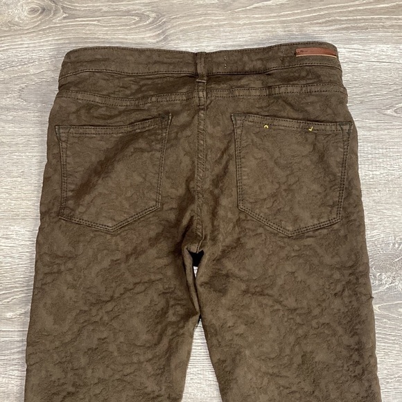 PILCRO AND THE LETTERPRESS SERIF TEXTURED SKINNY PANTS IN BROWN Women’s SZ 27 - Picture 6 of 12
